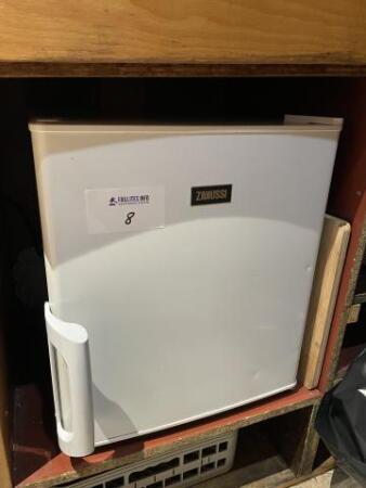  Petit congélateur ZANUSSI 