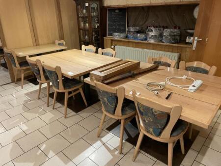 Lot de 3 tables et 12 chaises