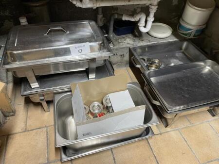 Lot de plats et bains-marie