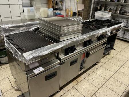 Lot d'une cuisinière MAC FRIN