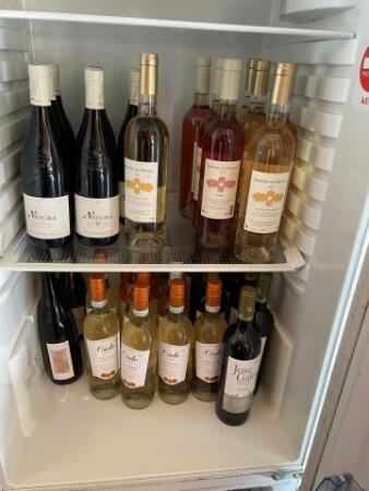 Lot de bouteilles de vin