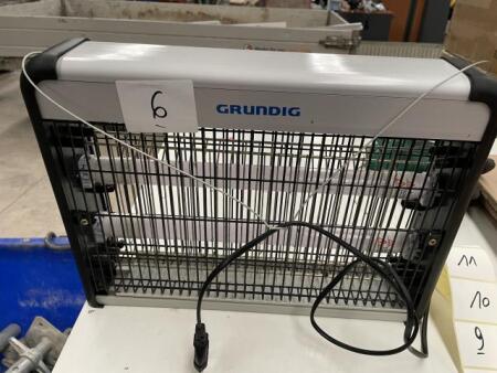 Attrape mouches GRUNDIG