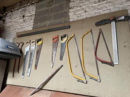 Lot de scies