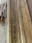 Lot de poutrelles DOKA + varia de bois	