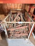 Lot d'étais de chantier en métal