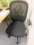 Chaise de bureau noir 