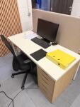 Lot de quatre séparateurs de bruit pour bureau 