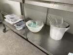 Lot d'accessoires de cuisine divers