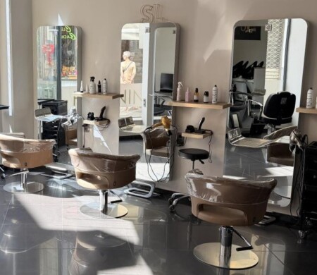 Lot de trois postes de coiffure professionnel Nelson Mobilier 